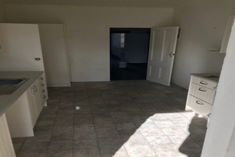 Photo of property in 23 Victoria Road, Mount Maunganui, 3116