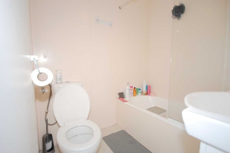 Photo of property in 7 Ihaka Place, Papatoetoe, Auckland, 2104
