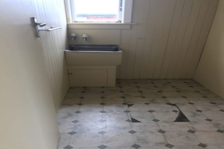 Photo of property in 60 Price Street, Grasmere, Invercargill, 9810