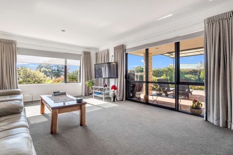 Photo of property in 137 Colombo Road, Waiuku, 2123