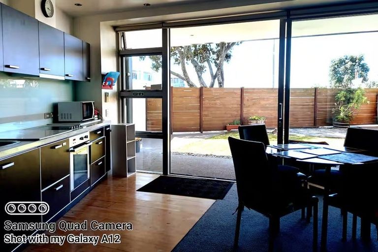 Photo of property in 105b/14 West Quay, Ahuriri, Napier, 4110