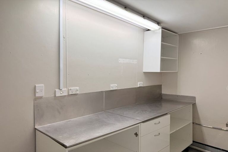 Photo of property in 401 High Street, Rangiora, 7400