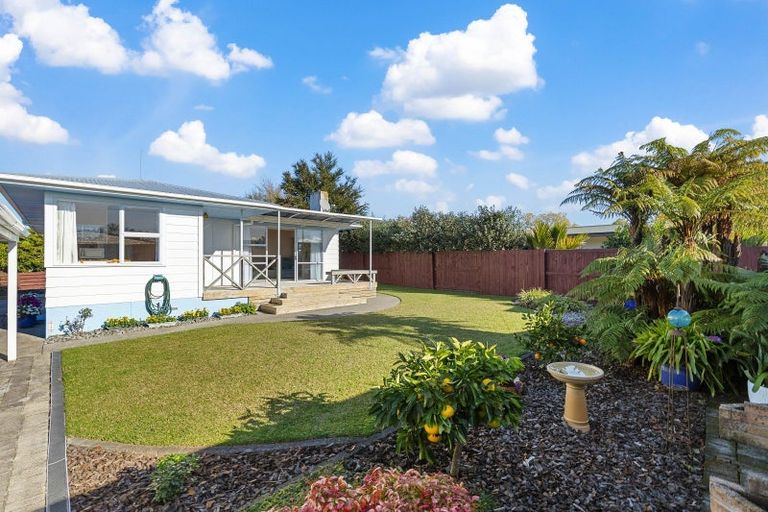 Photo of property in 13 Kohekohe Place, Pukete, Hamilton, 3200