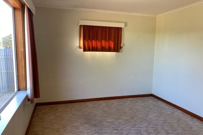 Photo of property in 42 Charles Street, Westshore, Napier, 4110