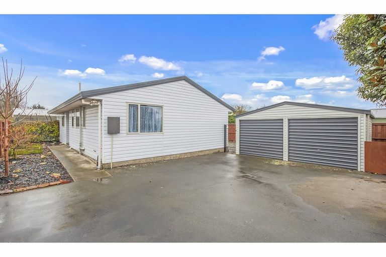 Photo of property in 44 Shands Road, Hornby, Christchurch, 8042