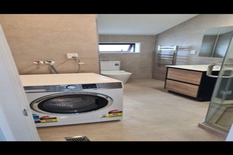 Photo of property in 24 Tai Crescent, Hobsonville, Auckland, 0616