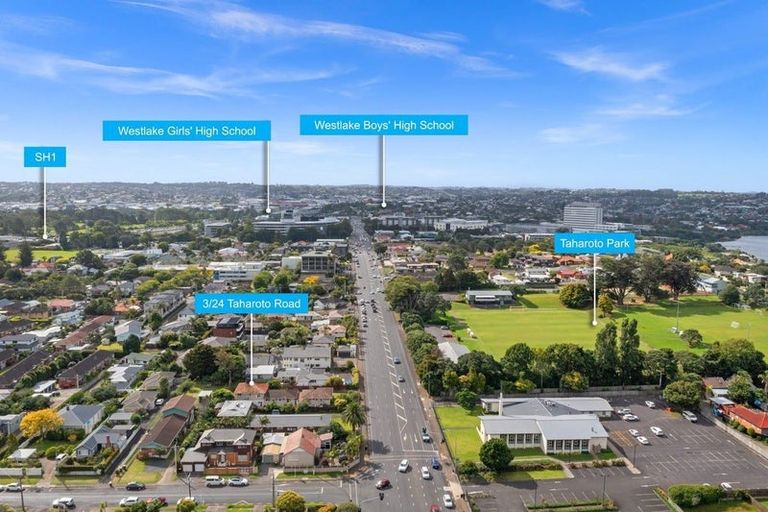 Photo of property in 3/24 Taharoto Road, Takapuna, Auckland, 0622