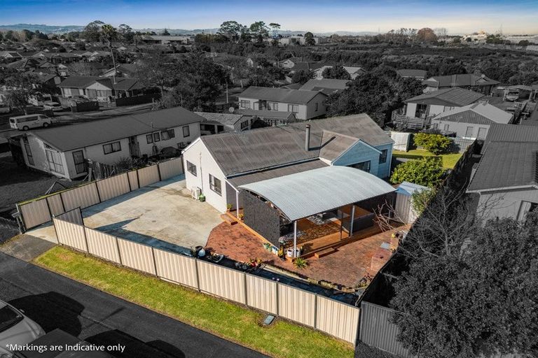 Photo of property in 97 Hyperion Drive, Randwick Park, Auckland, 2105