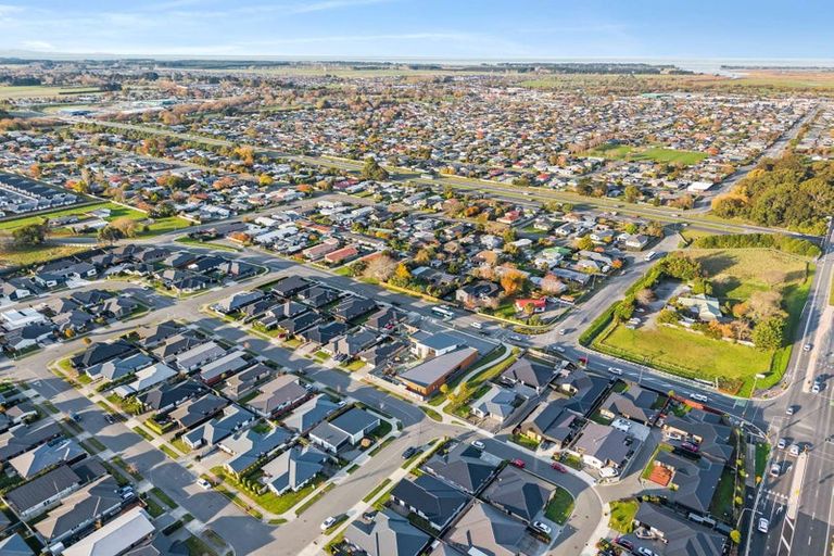 Photo of property in 19 Cleland Crescent, Kaiapoi, 7630