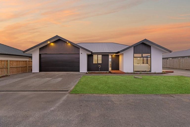 Photo of property in 1 Weld Lane, Amberley, 7410