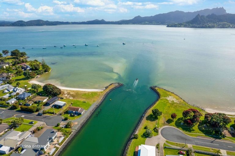 Photo of property in 2 Rauiri Drive, One Tree Point, 0118