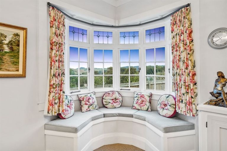 Photo of property in 55 Rautawhiri Road, Helensville, 0800