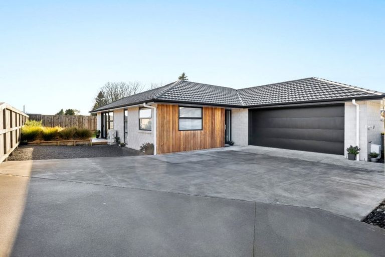 Photo of property in 8 Hodge Park Lane, Inglewood, 4330
