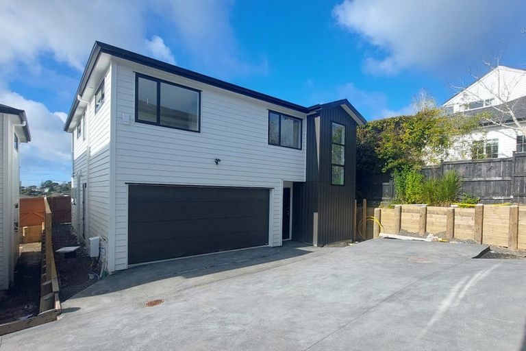 Photo of property in 345 East Coast Road, Mairangi Bay, Auckland, 0630