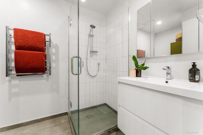 Photo of property in 1/81g Mapou Road, Hobsonville, Auckland, 0616