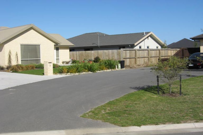 Photo of property in 11 Rochester Crescent, Rolleston, 7614