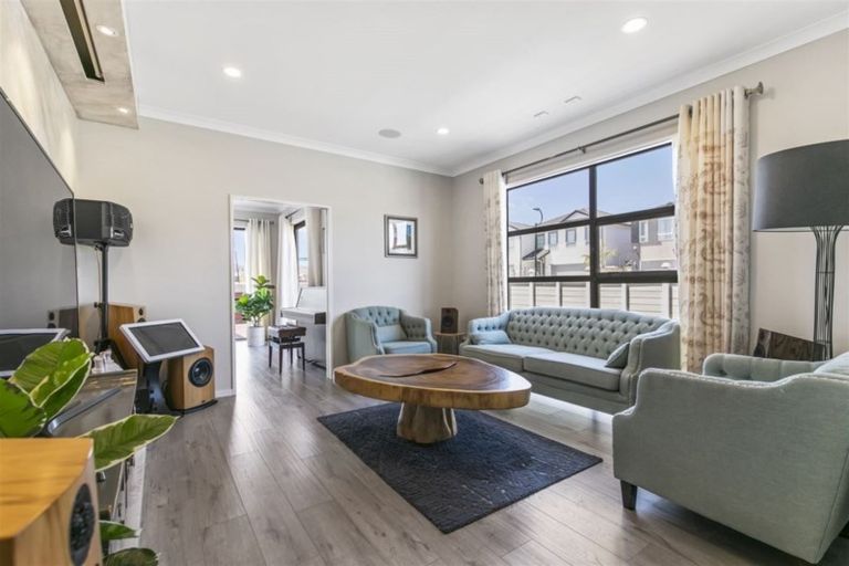Photo of property in 4 Drumconnell Drive, Flat Bush, Auckland, 2019