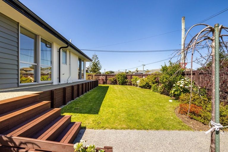 Photo of property in 15 Caspian Street, South New Brighton, Christchurch, 8062