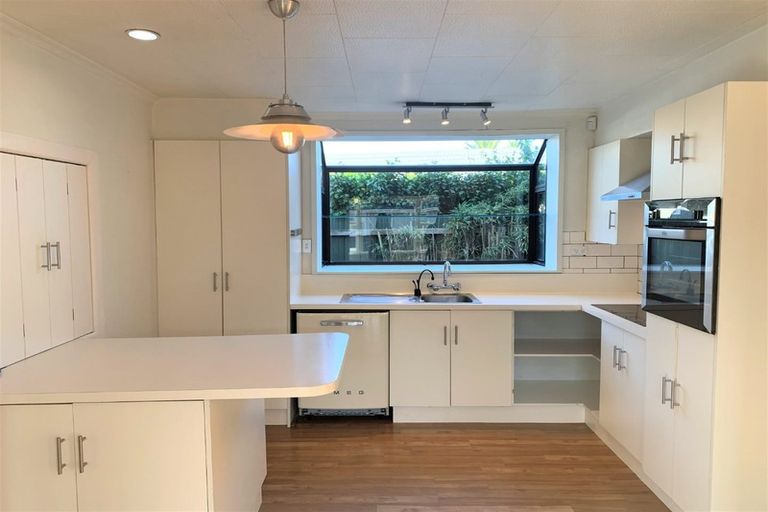 Photo of property in 12 Philpotts Road, Mairehau, Christchurch, 8052