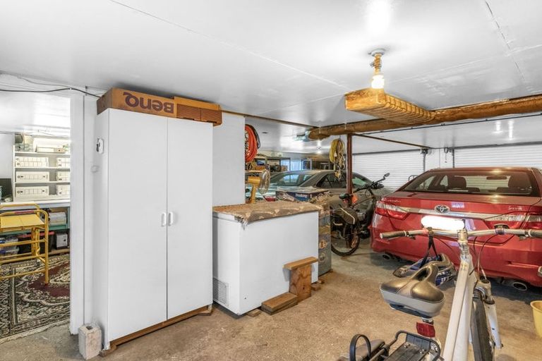 Photo of property in 255 Yarrow Street, Richmond, Invercargill, 9810