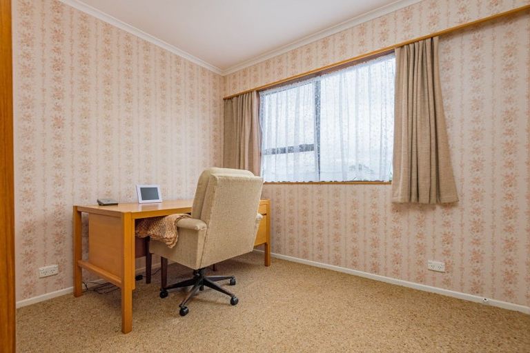 Photo of property in 14 Norfolk Crescent, Otaki Beach, Otaki, 5512