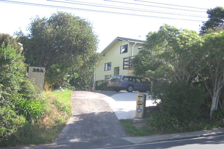 Photo of property in 1/38a Manuka Road, Glenfield, Auckland, 0629
