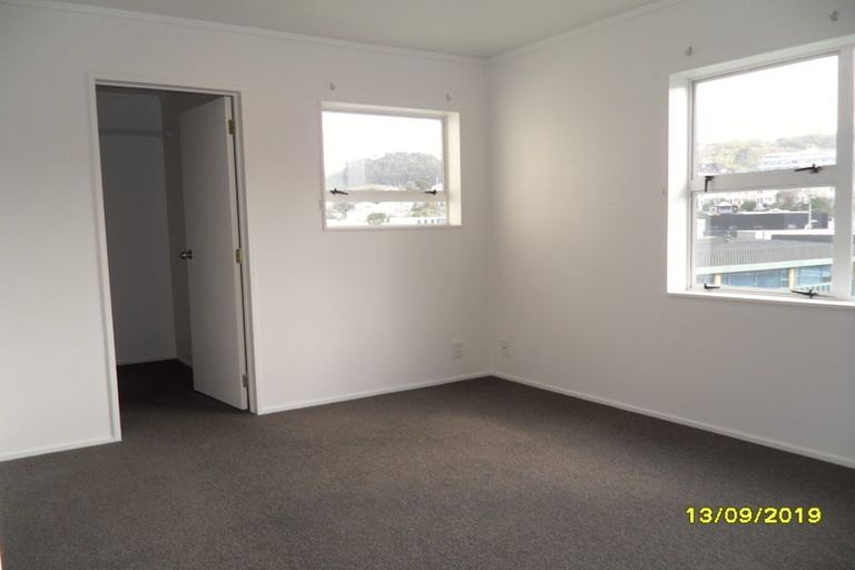 Photo of property in 8 Girton Terrace, Mount Cook, Wellington, 6021