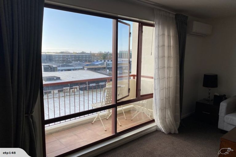 Photo of property in 87a Kilmore Street, Christchurch Central, Christchurch, 8013