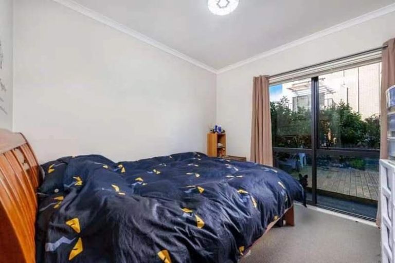 Photo of property in St Claire Village, 22/172 Mcleod Road, Te Atatu South, Auckland, 0610