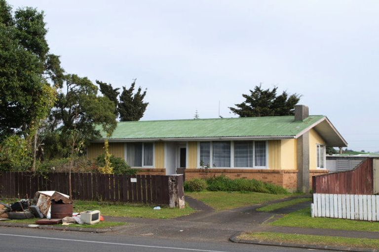 Photo of property in 17 Harania Avenue, Favona, Auckland, 2024