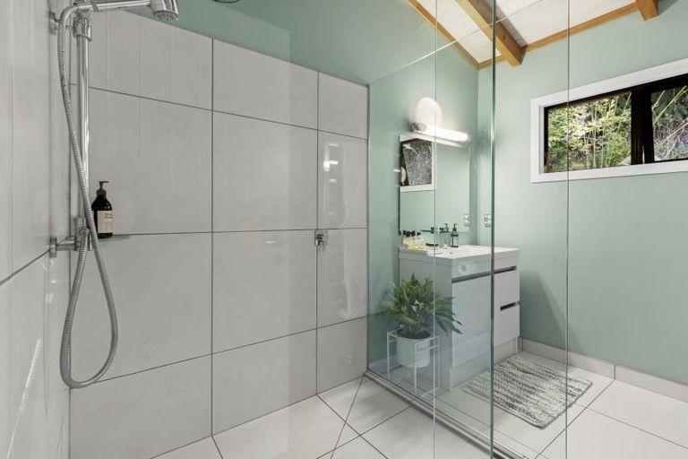 Photo of property in 32 Highview Terrace, Queenstown, 9300