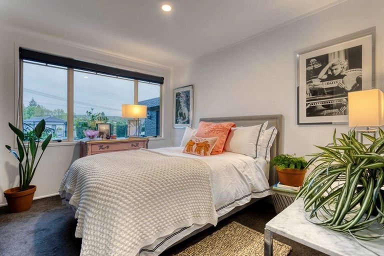 Photo of property in 33 Elliot Street, Riverhead, 0820