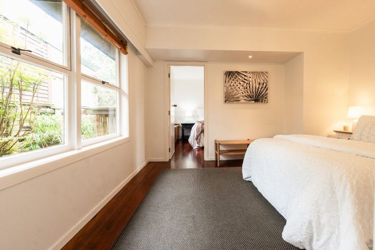 Photo of property in 137 Hinemoa Street, Birkenhead, Auckland, 0626