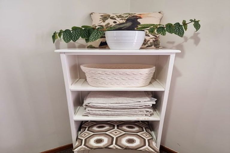 Photo of property in 3 Brown Grove, Fairfield, Lower Hutt, 5011