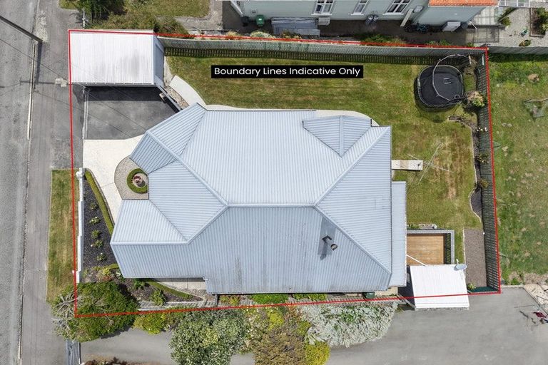 Photo of property in 9 Ure Street, South Hill, Oamaru, 9400