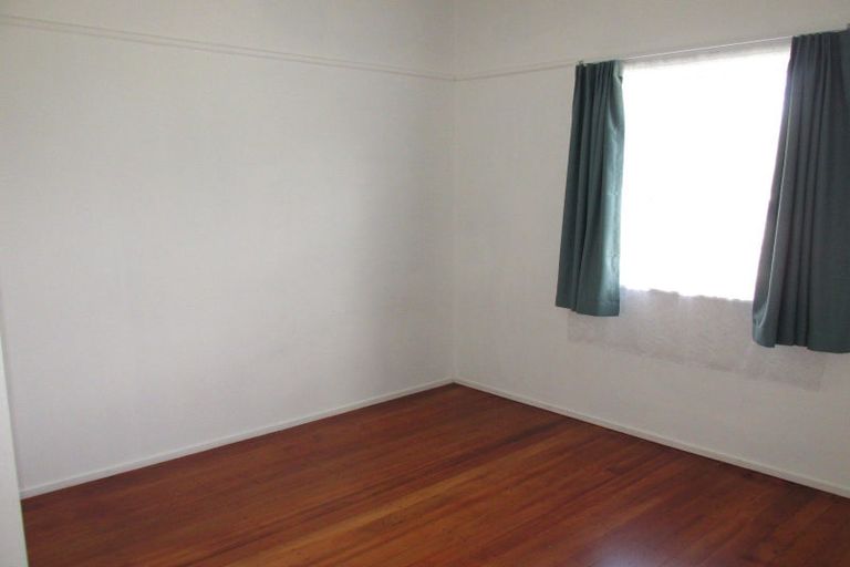 Photo of property in 5 Crarer Street, Wairoa, 4108