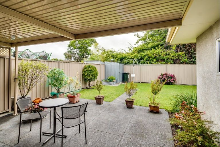 Photo of property in 28 Galway Street, Tamatea, Napier, 4112