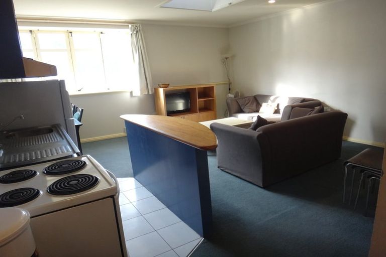 Photo of property in Quest/richard Pearse Apartment, 219u2k Willis Street, Te Aro, Wellington, 6011