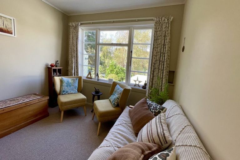 Photo of property in 73 Glen Road, Raumati South, Paraparaumu, 5032