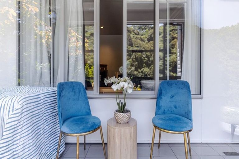 Photo of property in 17u2 Blackbridge Road, Wadestown, Wellington, 6012