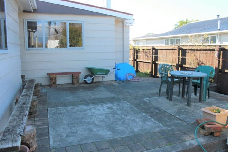 Photo of property in 10 Forbes Street, Westport, 7825