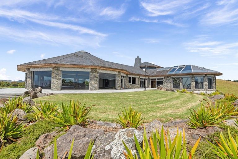 Photo of property in 39 Tongatu Road, Ngunguru, Whangarei, 0173