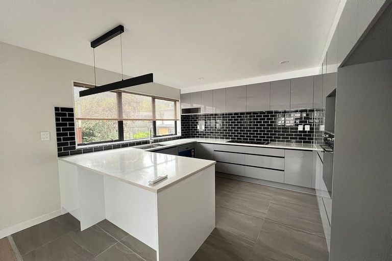 Photo of property in 28b Routley Drive, Glen Eden, Auckland, 0602