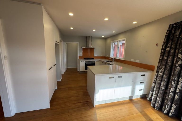 Photo of property in 19 Raleigh Avenue, Fairview Downs, Hamilton, 3214