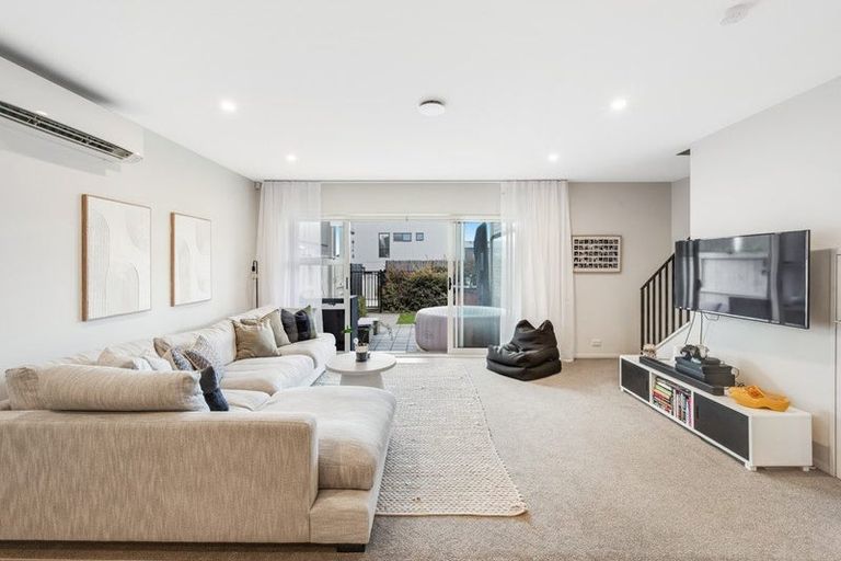 Photo of property in 22 Brookview Drive, Flat Bush, Auckland, 2019