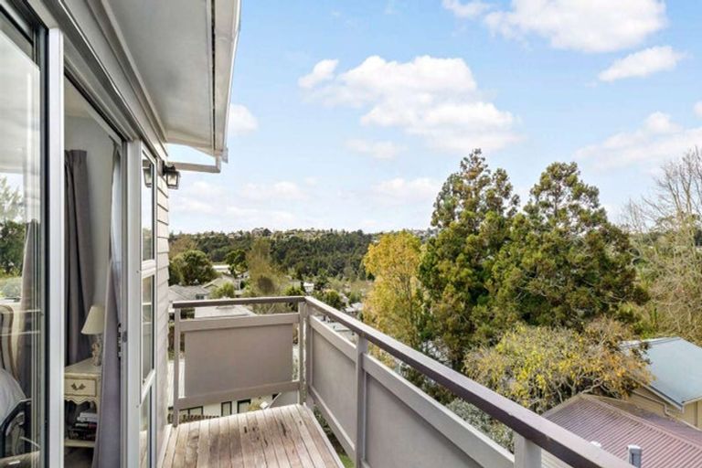 Photo of property in 79b Verbena Road, Birkdale, Auckland, 0626