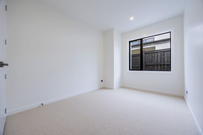 Photo of property in 29 Cara Avenue, Kumeu, 0810