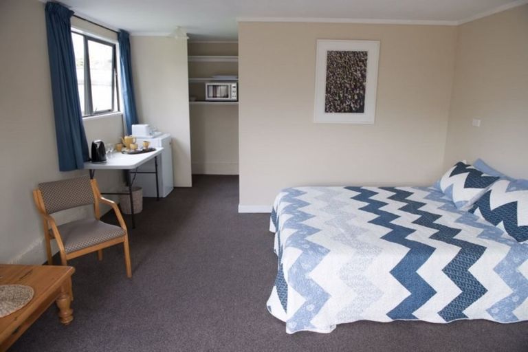 Photo of property in 24 Rata Street, Wanaka, 9305