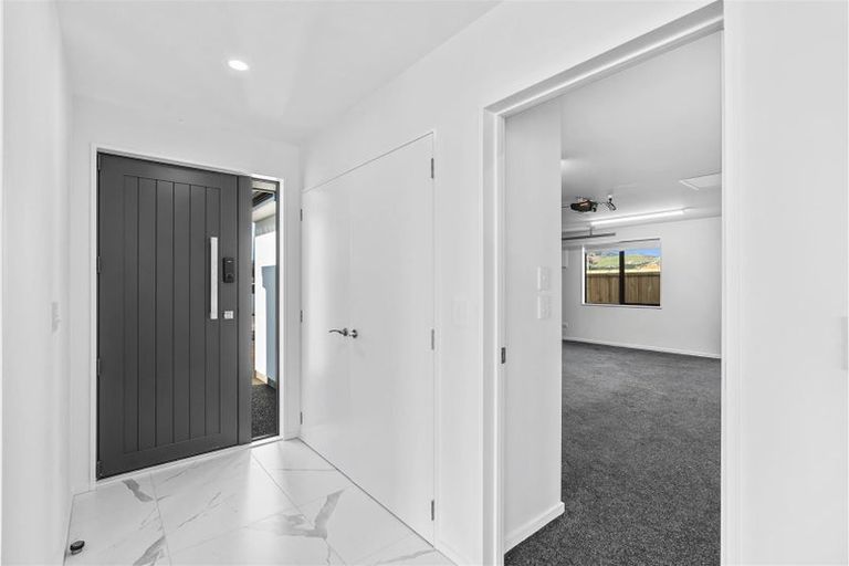 Photo of property in 5 Matamoe Drive, Halswell, Christchurch, 8025