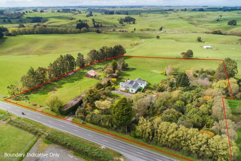 Photo of property in Thyme Out Estate, 800 Halcombe Road, Halcombe, Feilding, 4775